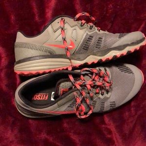 Nike Women’s Size 9